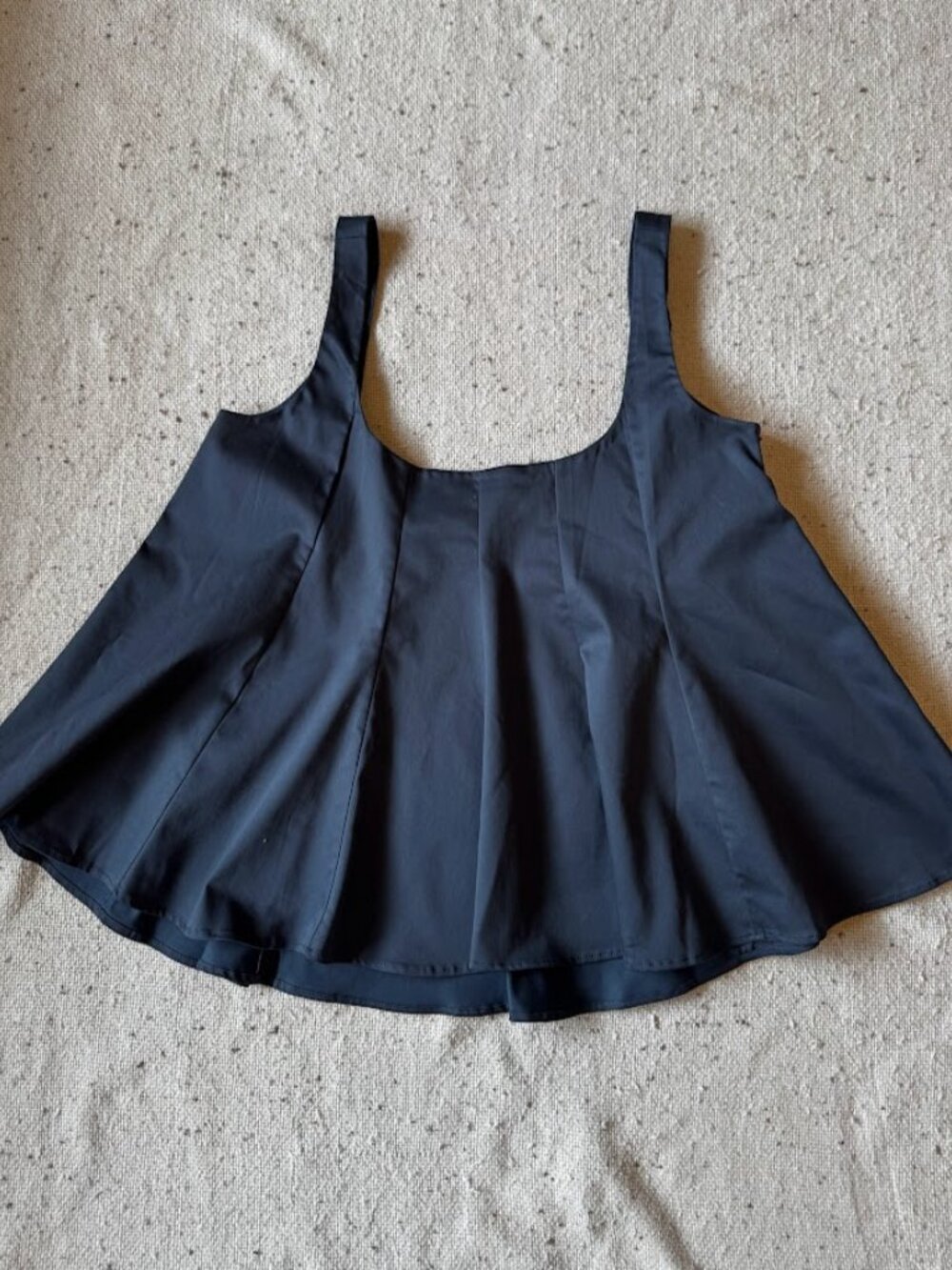 Club Monaco Navy Pleated Swing Tank Top Flared Peplum Size Medium